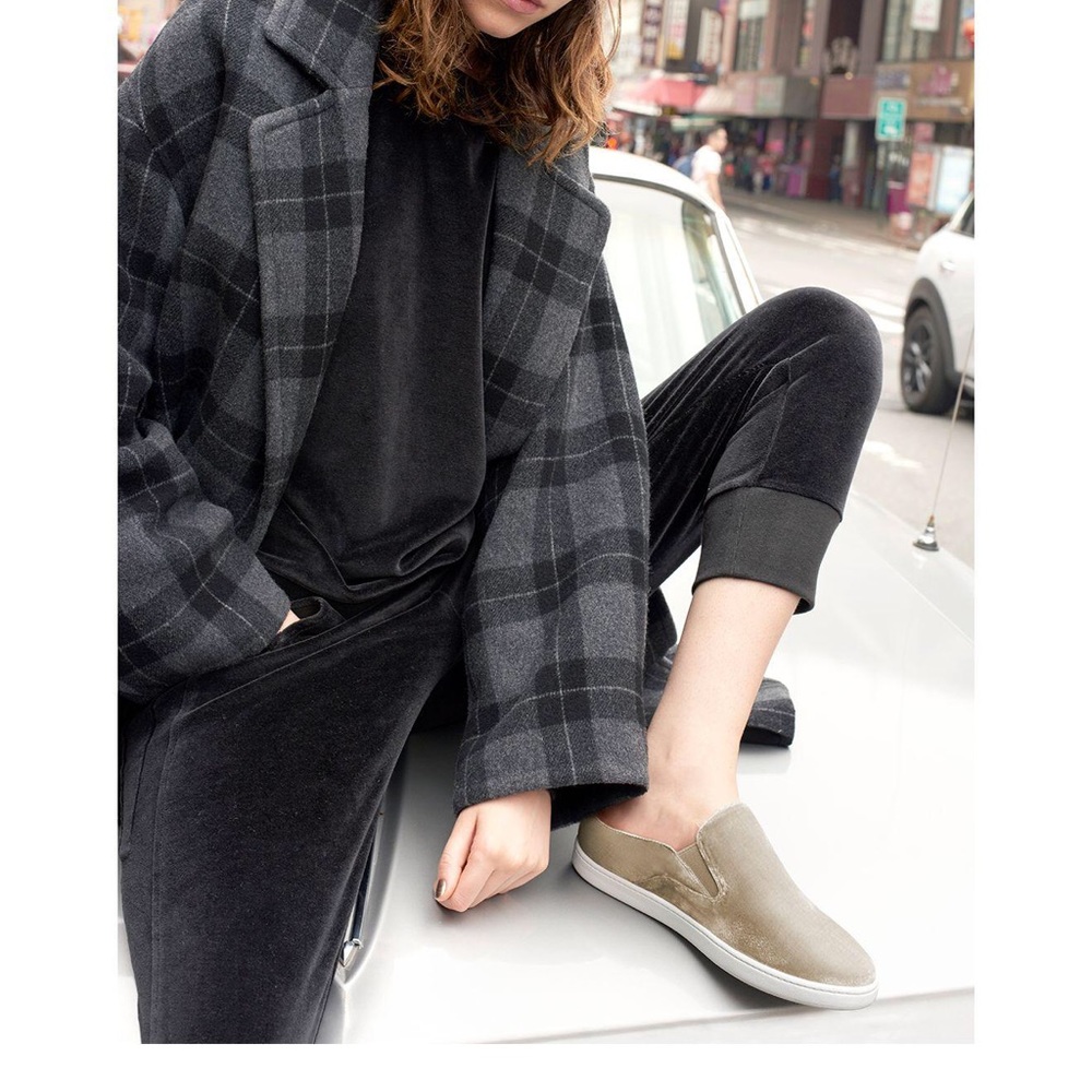 Vince Slip-On Sneaker (Women) - Picture 2 of 8